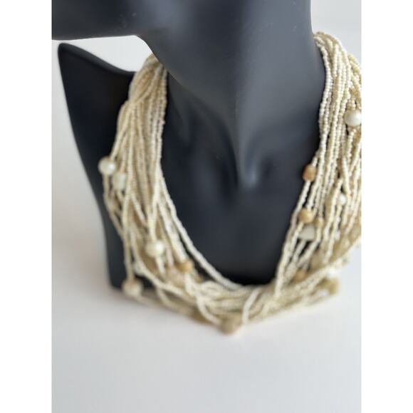 Vintage Multi Strand Beaded SlNecklace Twisted, Cream & Tan Shells, J-01 - Picture 3 of 11
